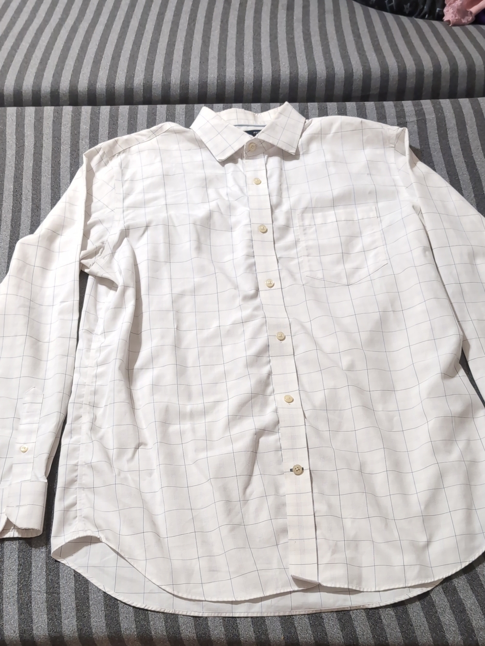 Banana Republic White Button-Up Shirt with Light Blue Windowpane L 16 16½ JAL